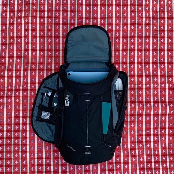 L.L. Bean business traveler's executive backpack - Picture 2 of 11